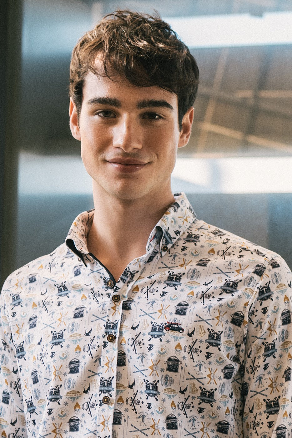 Camisa hombre estampado motivos esquí