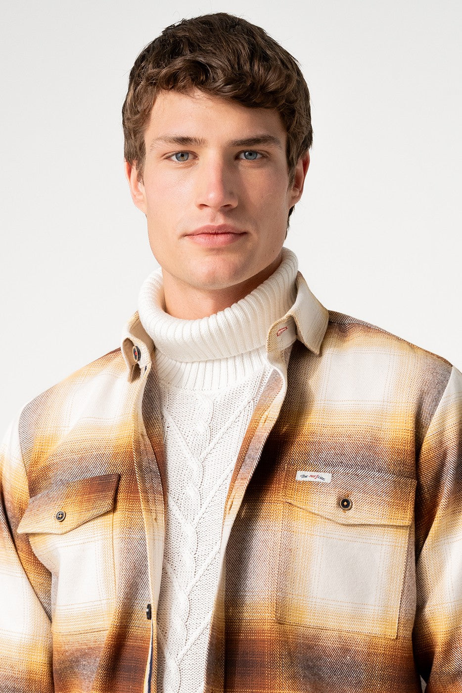 Sobrecamisa hombre cuadros tonos marrón con bolsillos con solapa