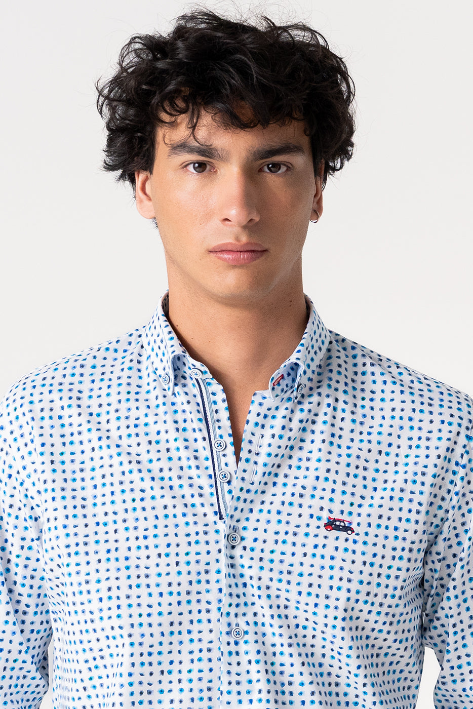 Camisa estampado puntos azules hombre