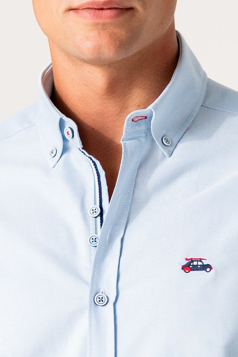 Camisa lisa azul celeste hombre