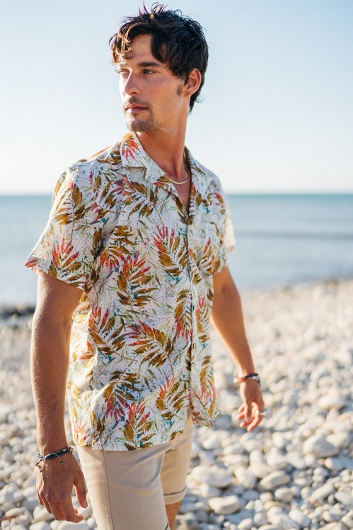 Bowlingshirt mit tropischem Print