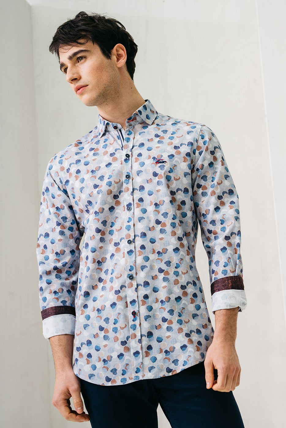 Camisa hombre estampado abstracto regular fit