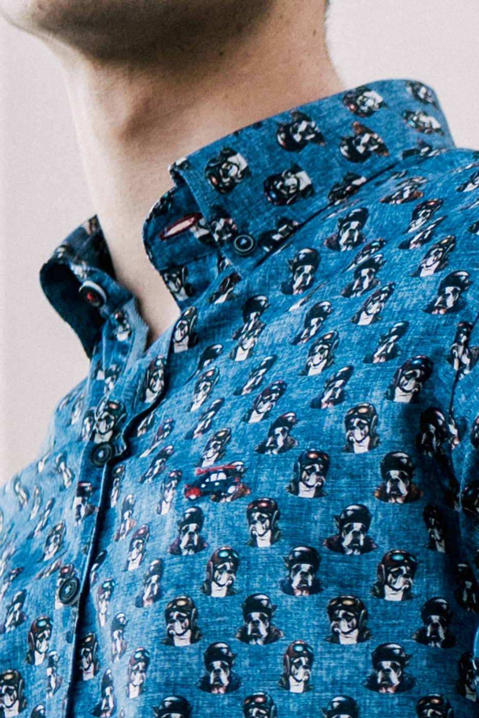 Camisa hombre estampado perros moteros