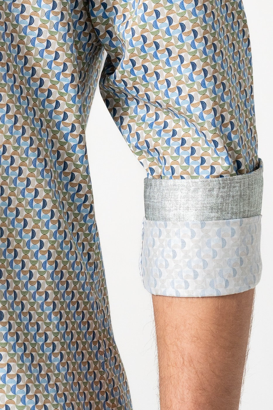 Camisa hombre slim fit estampado geométrico