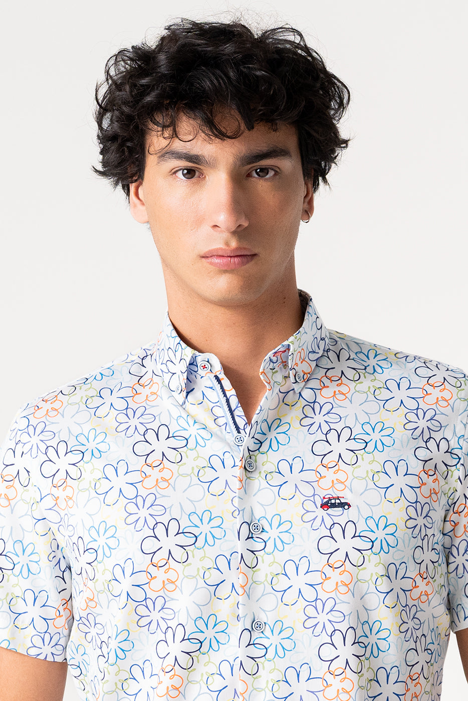 Camisa hombre estampado flores colores manga corta
